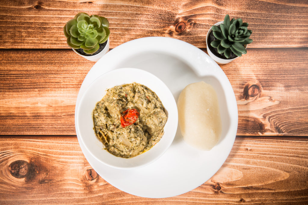 White Sawa Bongos Kitchen